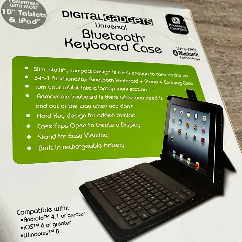 NIB Digital Gadgets Universal Bluetooth wire free keyboard case